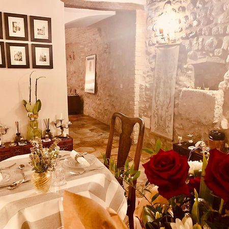 Palazzo Sant'Angelo Bed & Breakfast Spoleto Luaran gambar