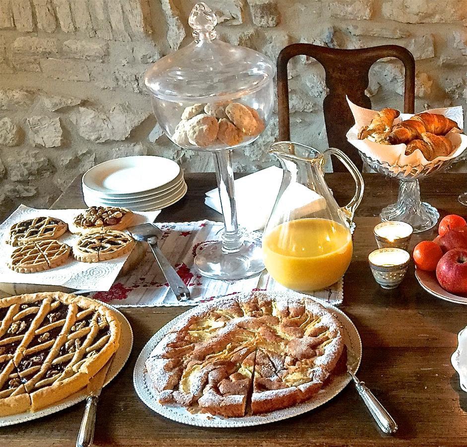 Palazzo Sant'Angelo Bed & Breakfast Spoleto Luaran gambar