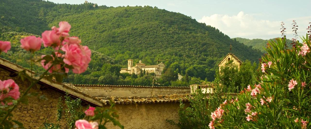 Palazzo Sant'Angelo Bed & Breakfast Spoleto Luaran gambar